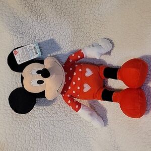 NWT Mickey Mouse heart stuffed animal